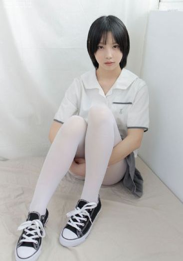 三年片中文在线观看免费高清剧_蓝光HD在线观看