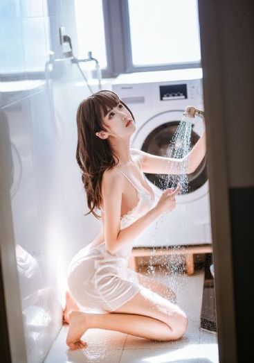 久久AV秘一区二区三区亚洲_HD超清在线观看